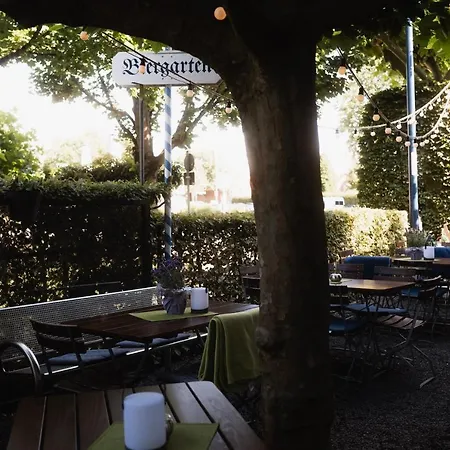 酒店 Am Weiher 3*