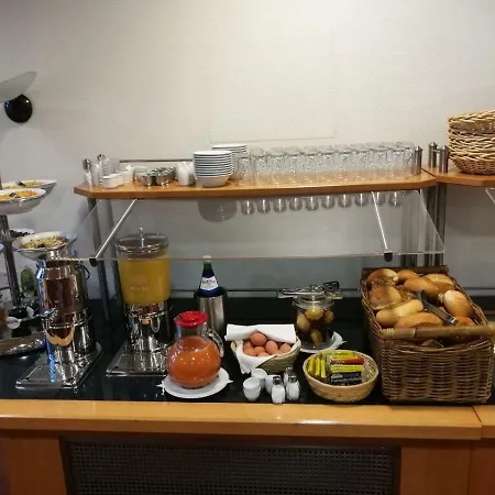 酒店 Am Weiher 3*